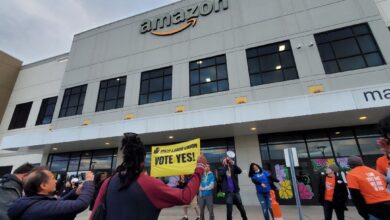 Nowojorscy pracownicy Amazon głosują za związkiem zawodowym
