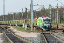 Fiński VR rozwiązuje rosyjskie transgraniczne kontrakty towarowe