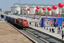 Pociąg Chiny-Laos staje się coraz bardziej znaczącą inwestycją regionalną, szczególnie pod względem wolumenu cargo.