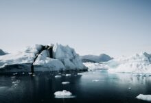 Topniejący lód arktyczny może zmienić międzynarodowe trasy żeglugowe