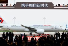 Pierwszy chiński samolot C919. Konkurencja dla Airbus i Boeing?