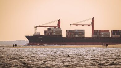 Maersk martwi się, że jego zyski spadną aż czterokrotnie