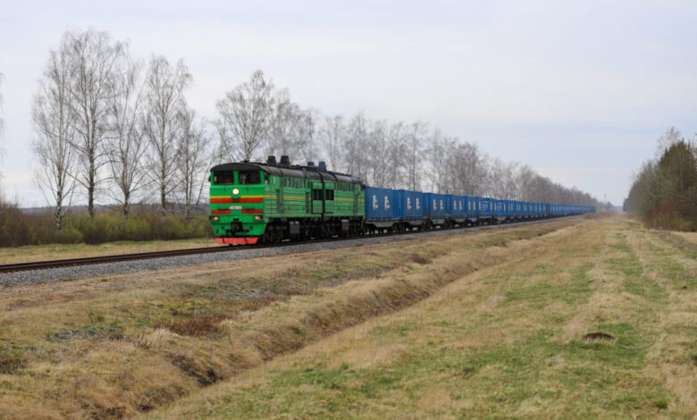 Łotwa chce połączyć Rail Baltica z Azją Centralną dzięki TRACECA