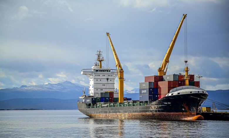 Transport morski towarów – czy jest bezpieczny i ekologiczny?