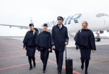 Finnair przetwarza stare mundury na… meble ogrodowe