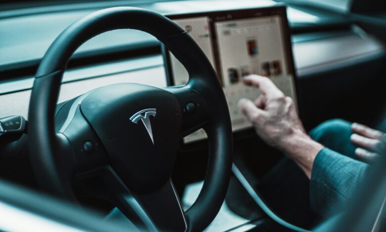 Tesla chce tańszych aut. Zbuduje samochód za 25 tysięcy euro