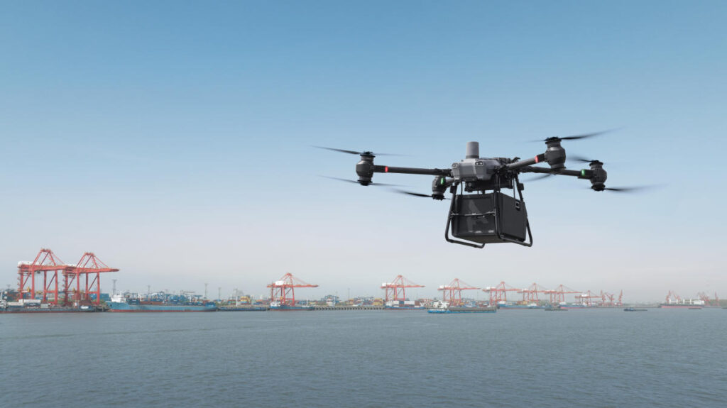 Chiński gigant rozpoczyna globalną sprzedaż dronów dostawczych
