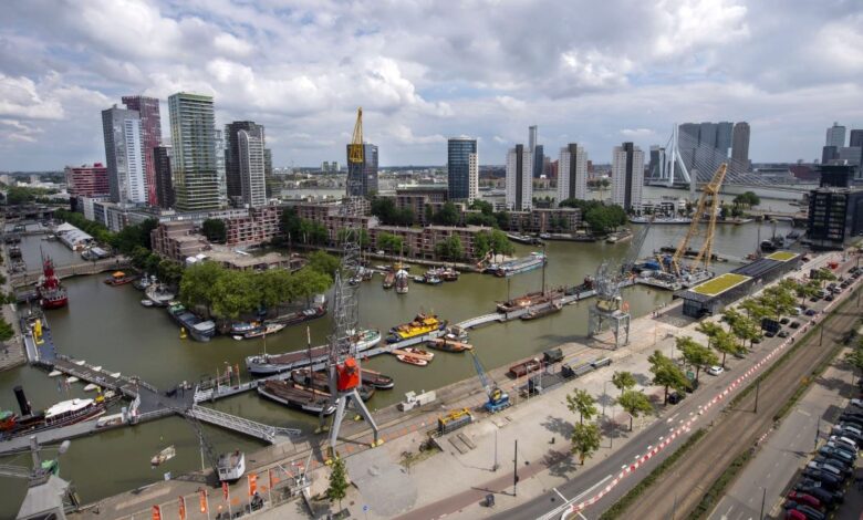 Port Rotterdam uruchomił pierwsze stacje ładowania ciężarówek 