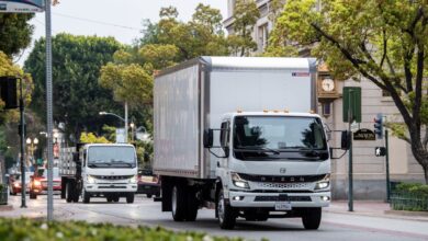 Pierwsze elektryczne ciężarówki Rizon wyjechały na ulice Ameryki