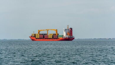 Huti transport morski żegluga morska statek kontenerowiec
